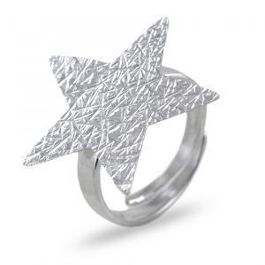 Anello in argento con stella argentata collezione Shiny